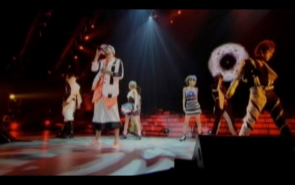 AAA – 逢いたい理由